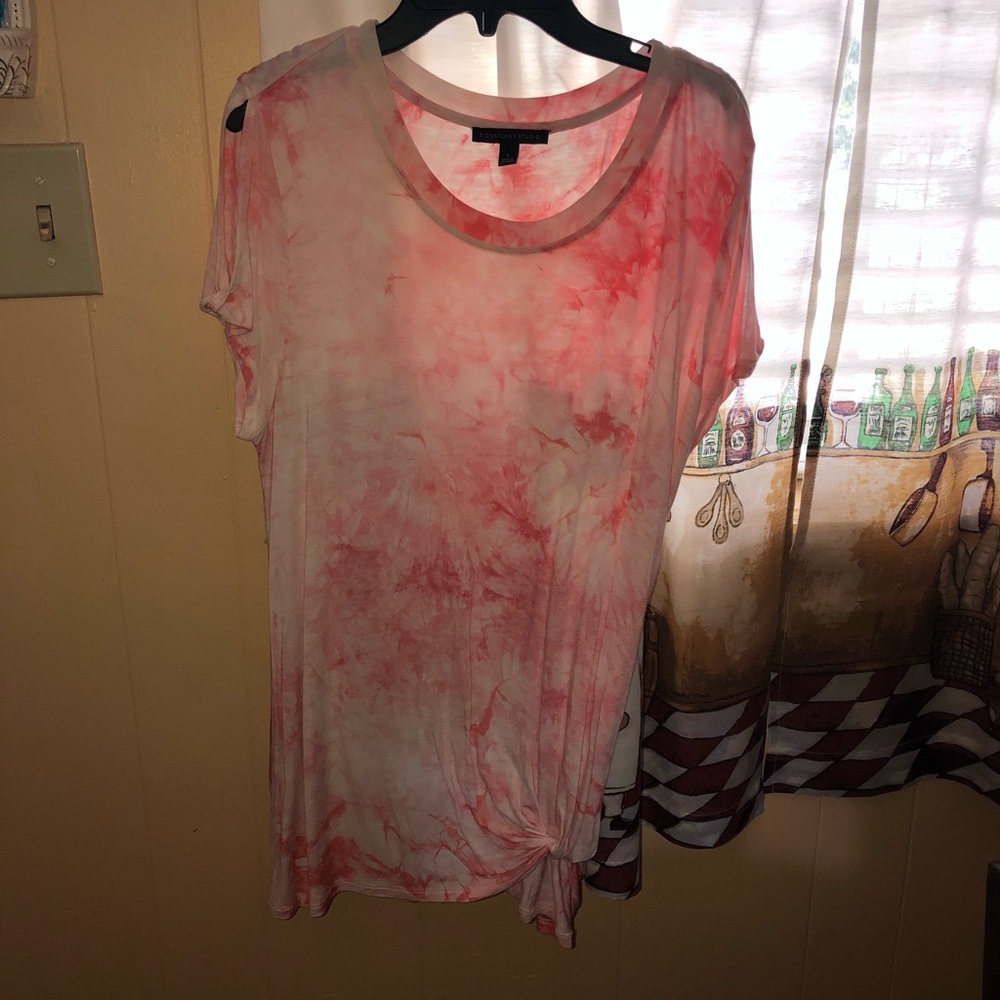 short sleeve shirt , with pick an white tie diy